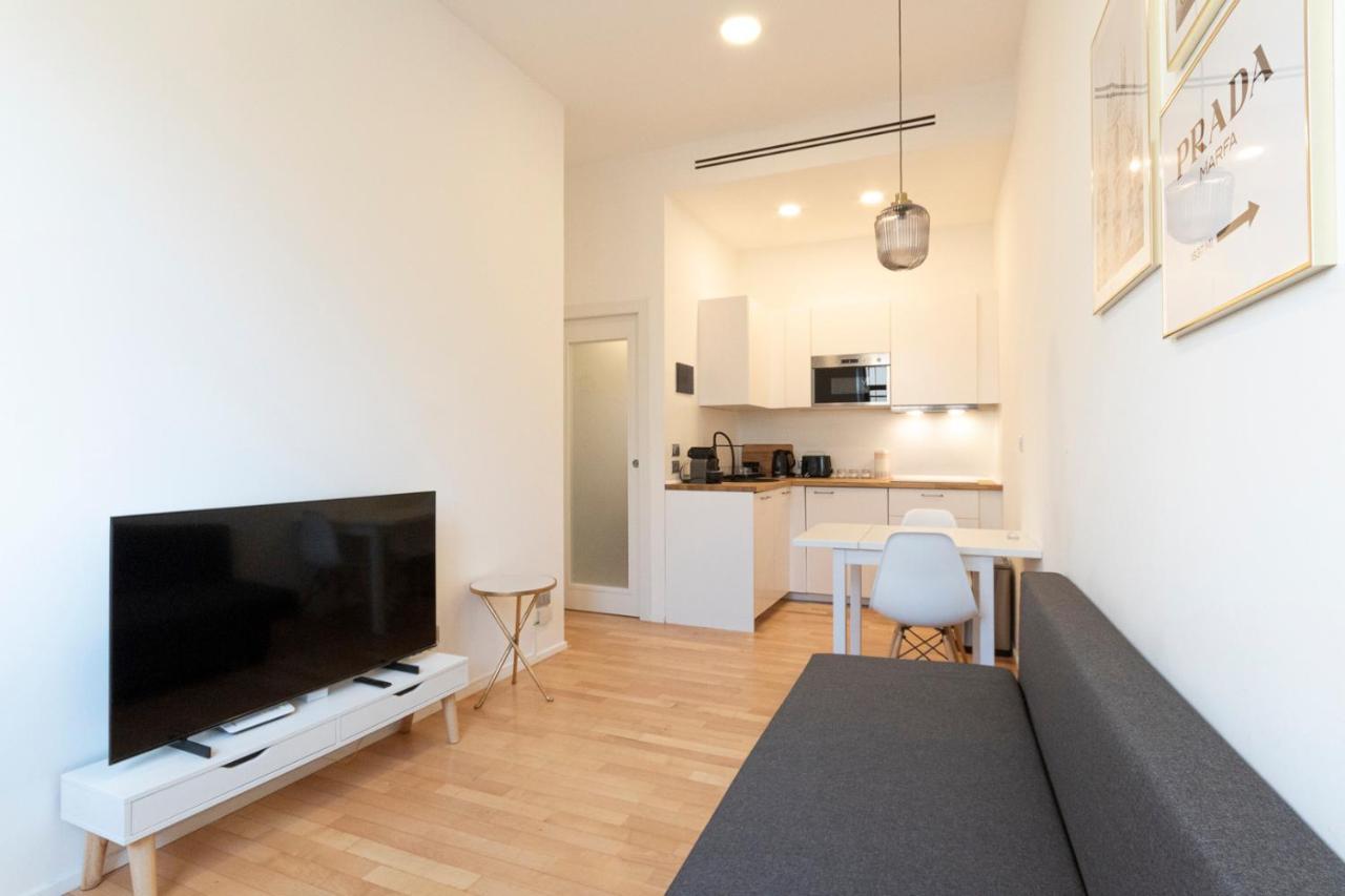 Arena Apartment Мілан Екстер'єр фото